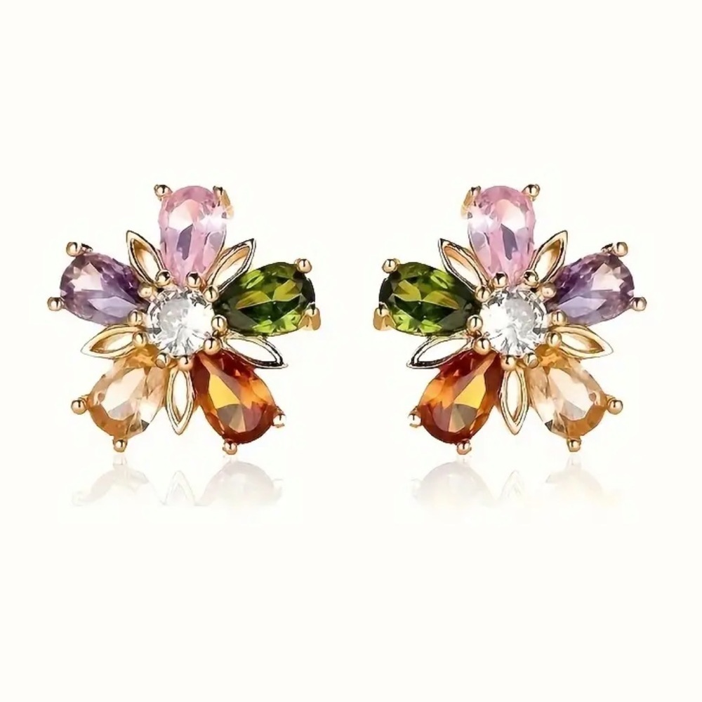 NEW Elegant Multi Color Sapphire Flower Stud Earrings